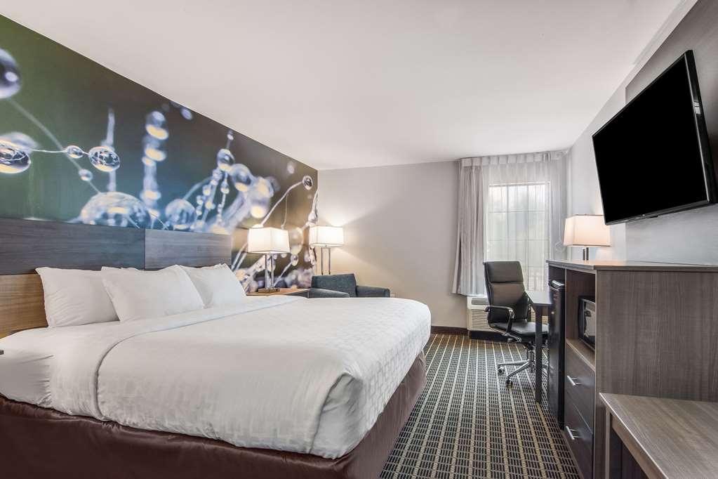 Clarion Pointe South Boston - Danville East Zimmer foto